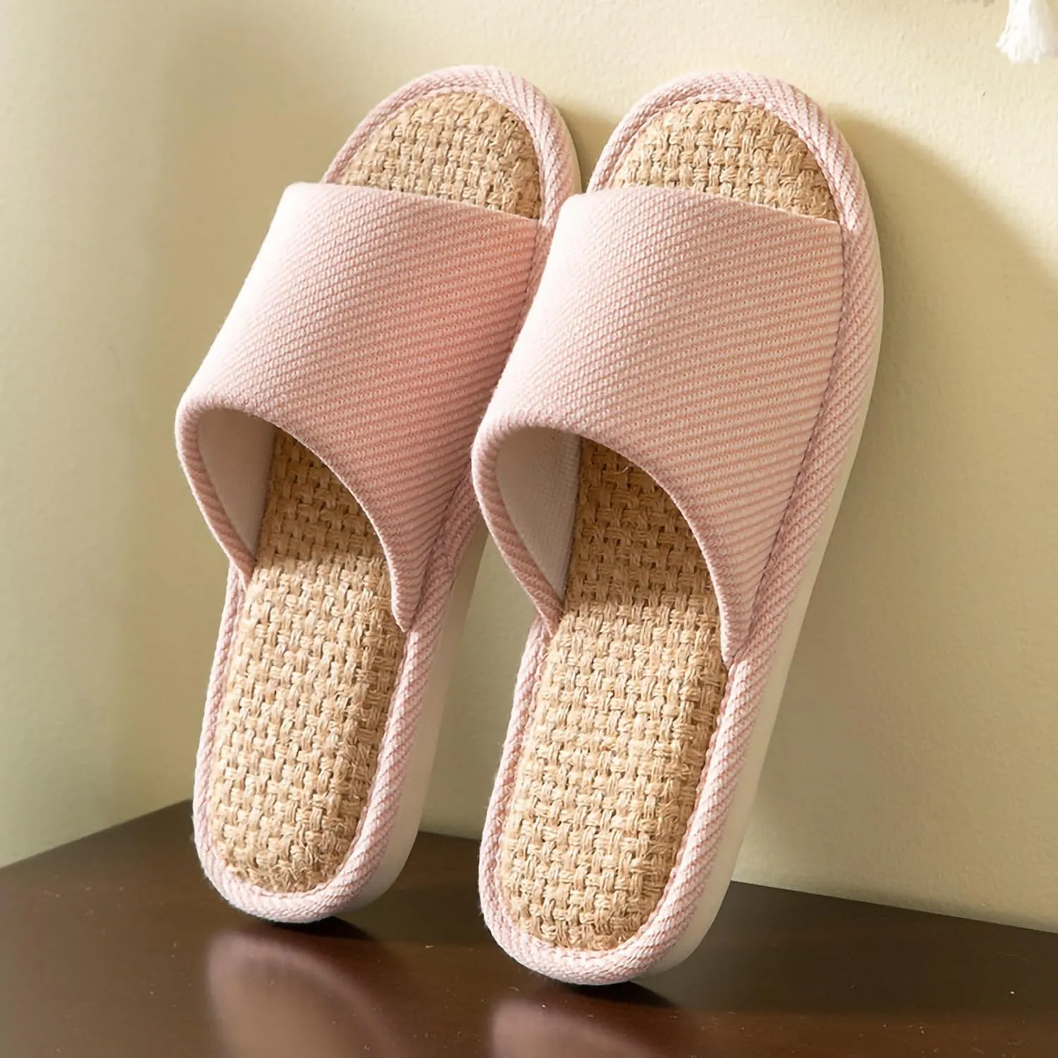 Cloth Slippers Linen Slippers - Breathable, Anti-Slip, Easy to Clean - Summer Silent Slippers for Women and Men