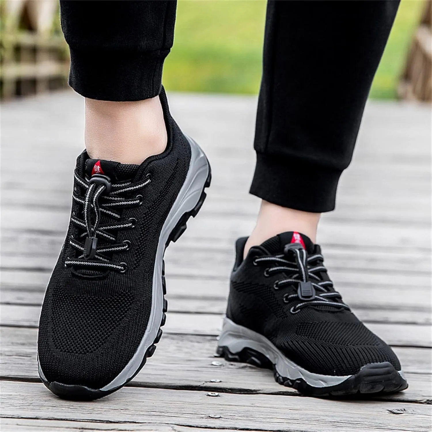 Fashion Lightweight Sneakers for Men Comfortable Lightweight Casual Walking Shoe Business Casual Versatile Shoes