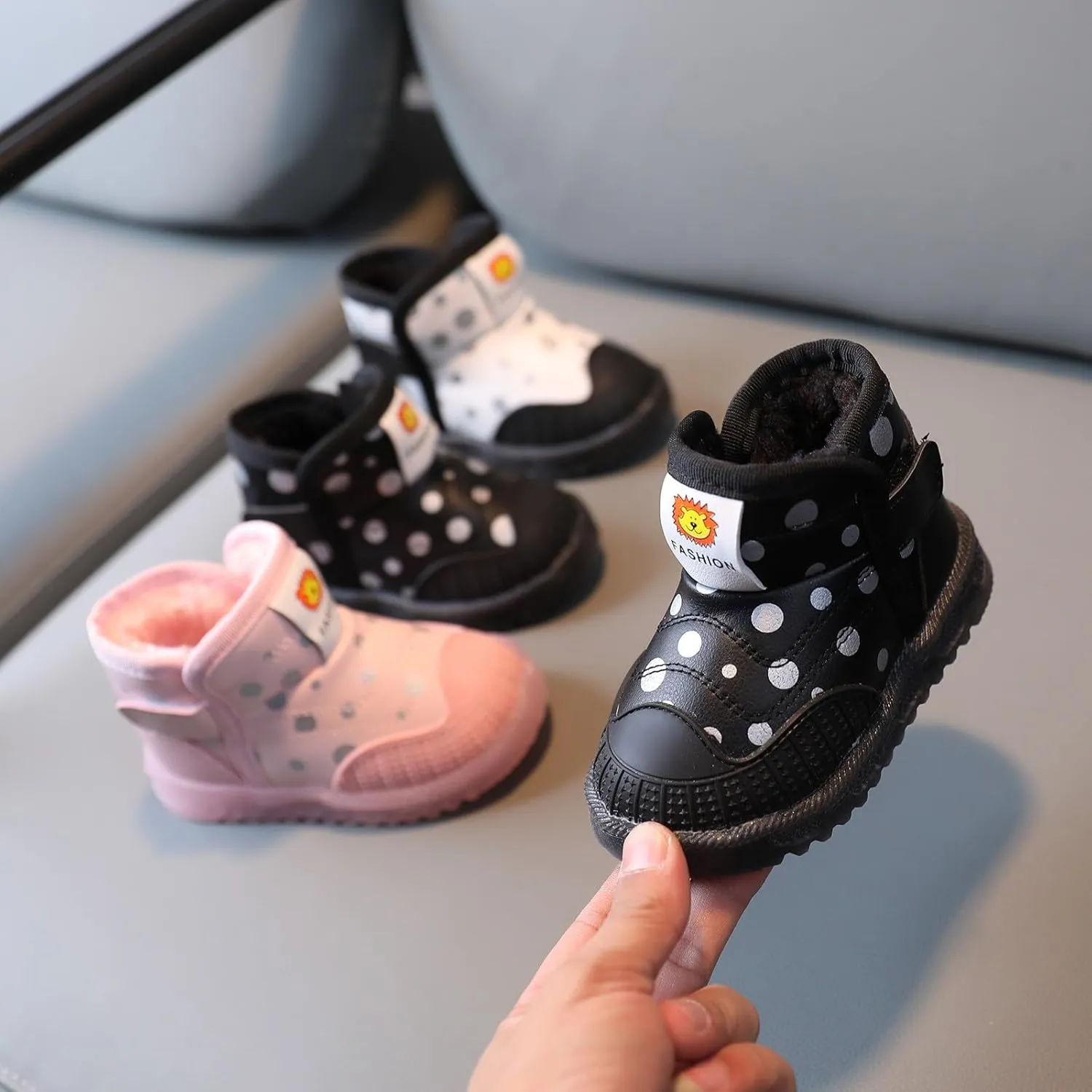 Girls Boys Led Snow Boots Outdoor Anti Slip Luminous Cotton Warm Ankle Winter Casual Shoes Toddler/Little Kid