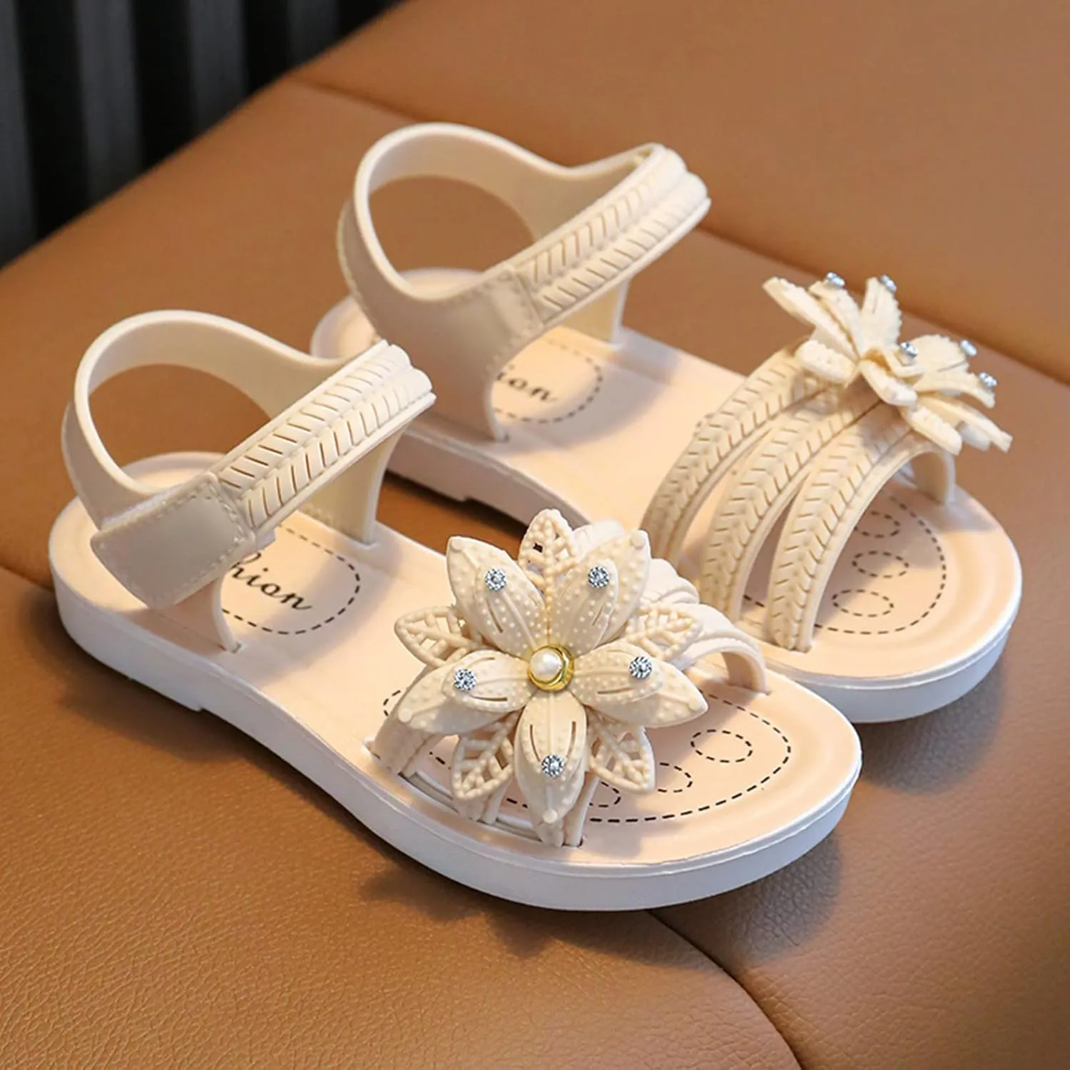 Girls Flower Open Toe Princess Sandals Foam Sole Soft Dress Shoes Baby Kids Summer Casual Slip On Dance Loafers Fashion
