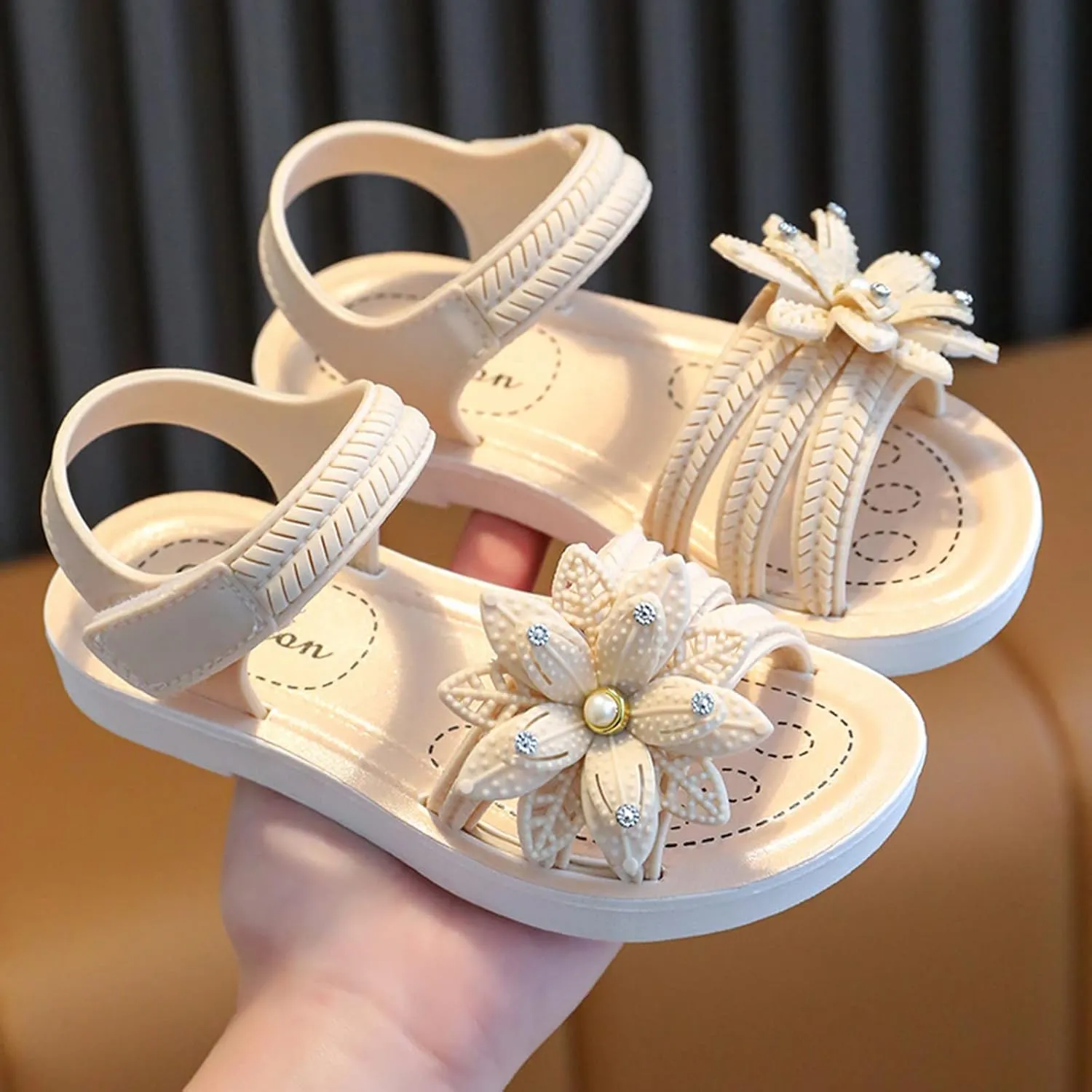Girls Flower Open Toe Princess Sandals Foam Sole Soft Dress Shoes Baby Kids Summer Casual Slip On Dance Loafers Fashion