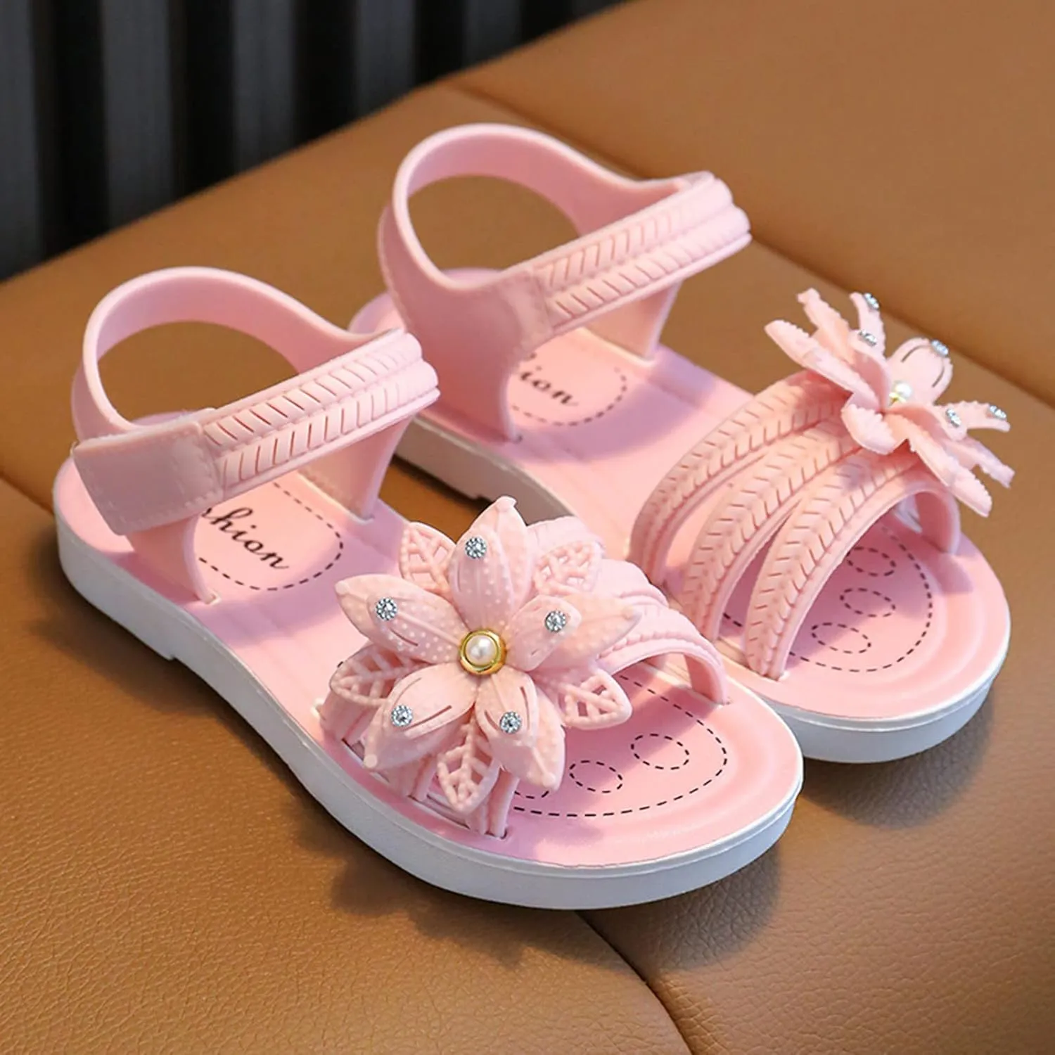 Girls Flower Open Toe Princess Sandals Foam Sole Soft Dress Shoes Baby Kids Summer Casual Slip On Dance Loafers Fashion