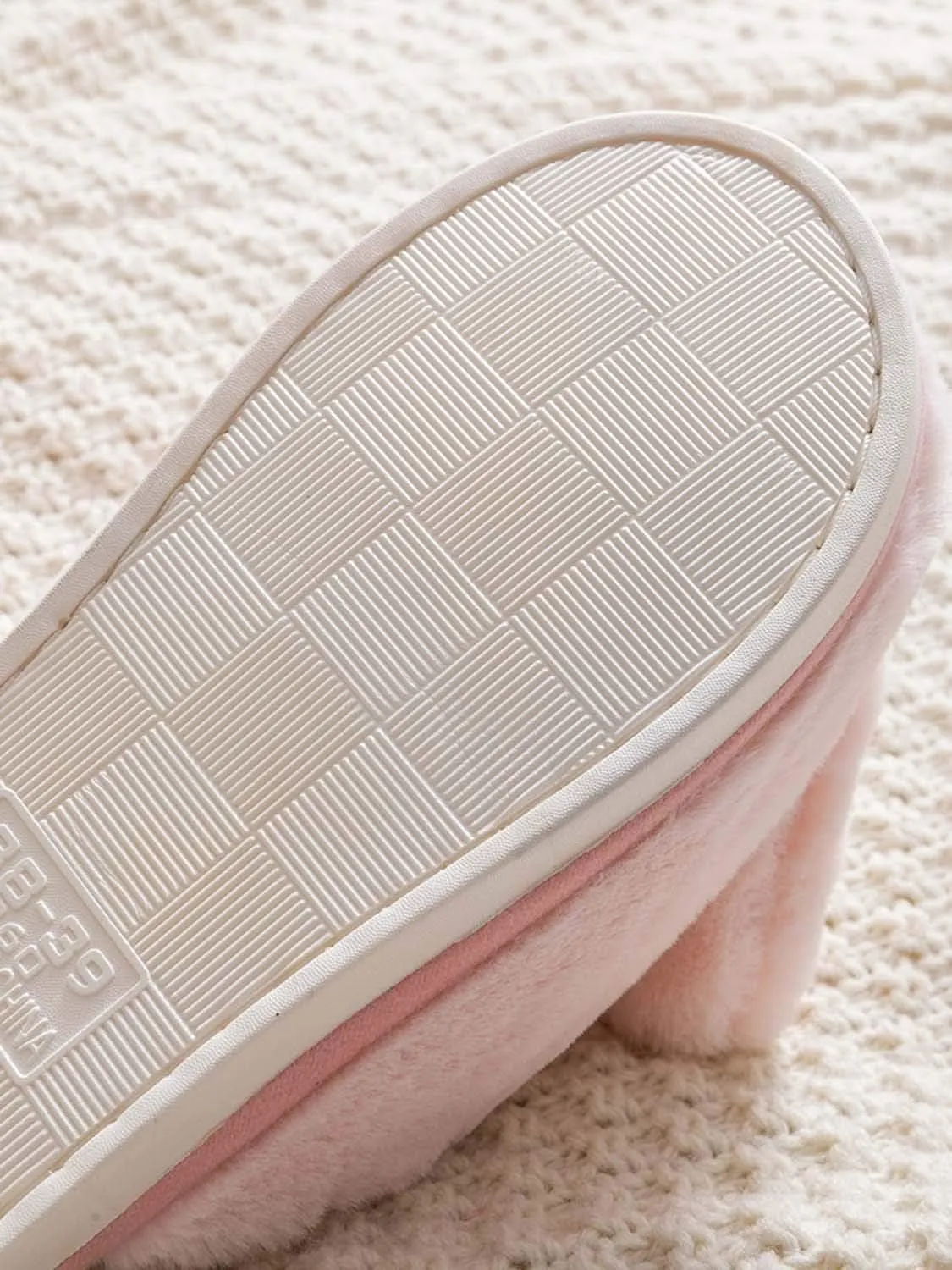 Hopelong Women's Cute Rabbit Ears Plush House Slippers - Non-Slip Fluffy Indoor Warm Animal Slippers