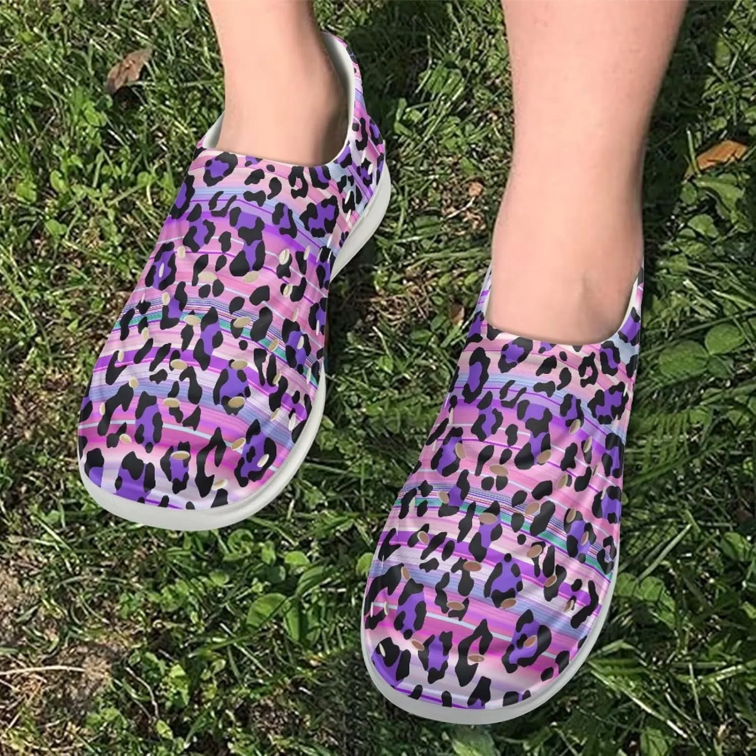 Leopard Print Slip On Water Shoes For Kids Eva Shower Breathable Pillow Closed Toe Sandals Running Sneakers