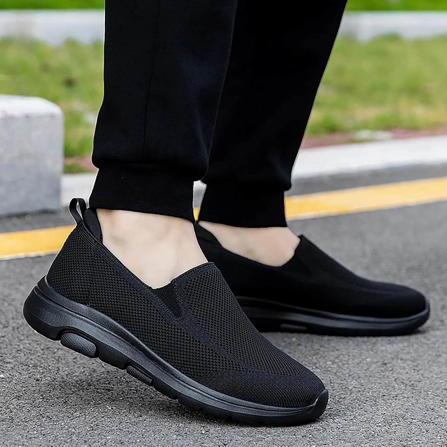 Lightweight Diabetic Shoes for Men Lightweight Breathable Slip on Running Shoe Hook and Loop Orthopedic Sneakers