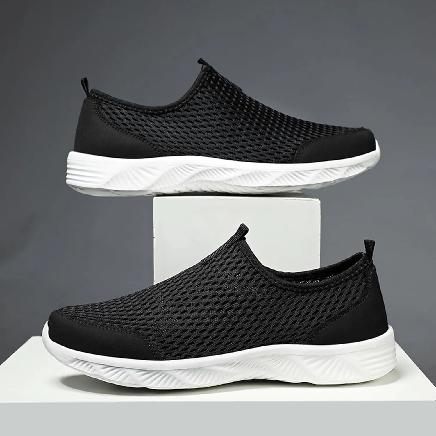 Lightweight Non Slip Sneakers for Men Comfortable Lightweight Casual Walking Shoe Soft Flat Soled Elderly Shoes