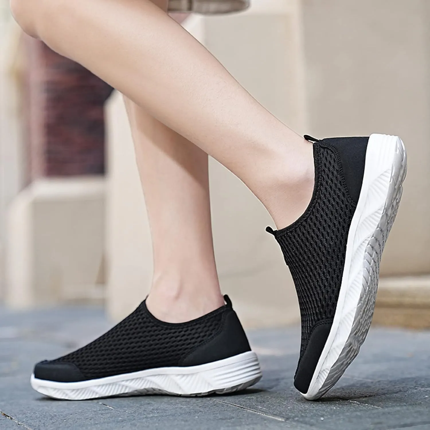 Lightweight Non Slip Sneakers for Men Comfortable Lightweight Casual Walking Shoe Soft Flat Soled Elderly Shoes
