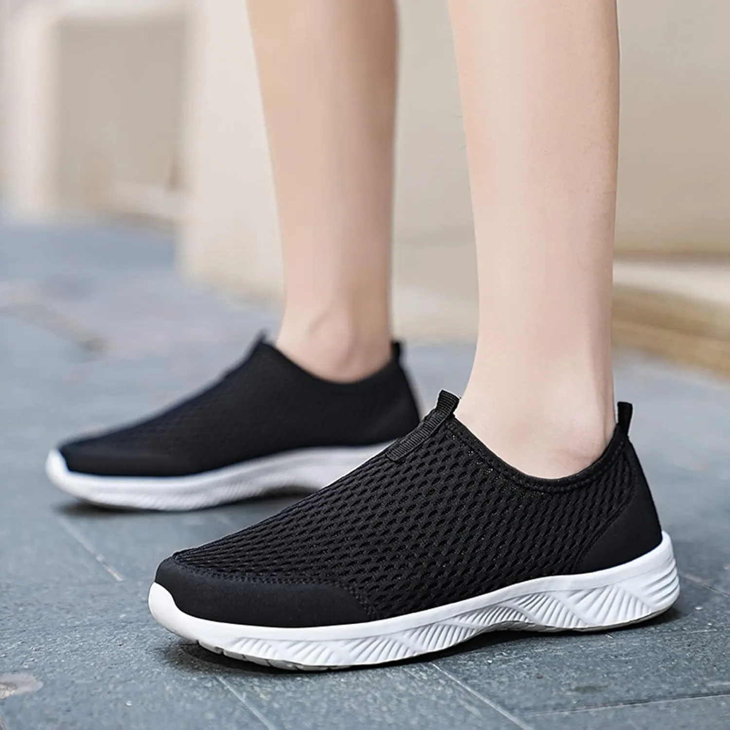 Lightweight Non Slip Sneakers for Men Comfortable Lightweight Casual Walking Shoe Soft Flat Soled Elderly Shoes