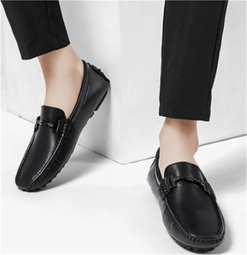 Mens Loafers Driving Shoes Slip On Comfortable Lightweight PU Leather Round Toe Flat Heel Flexible Walking Shoes for Men Party
