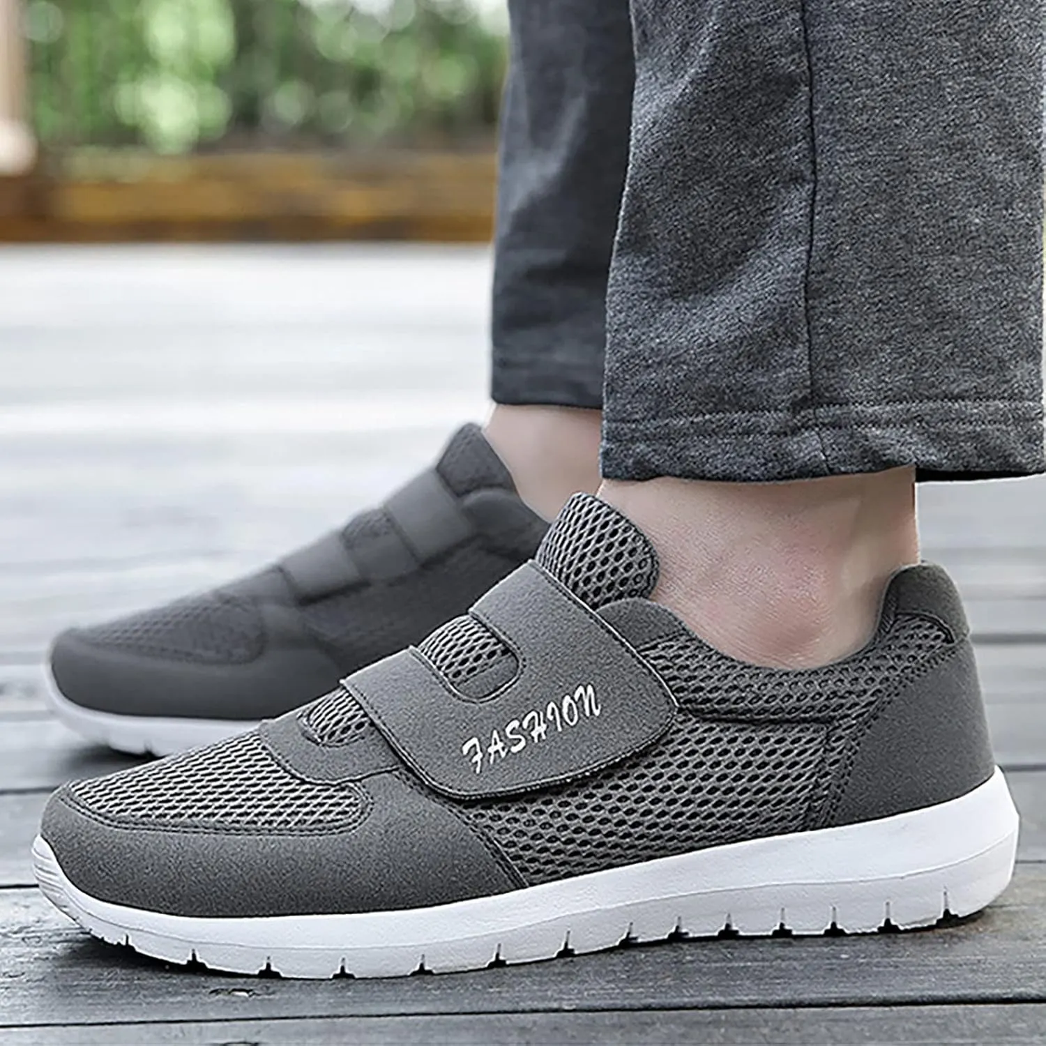 Men's Reathable Stretch Canvas Shoes Lightweight Sport Gym Jogging Walking Sneaker Lightweight Minimalist Shoes