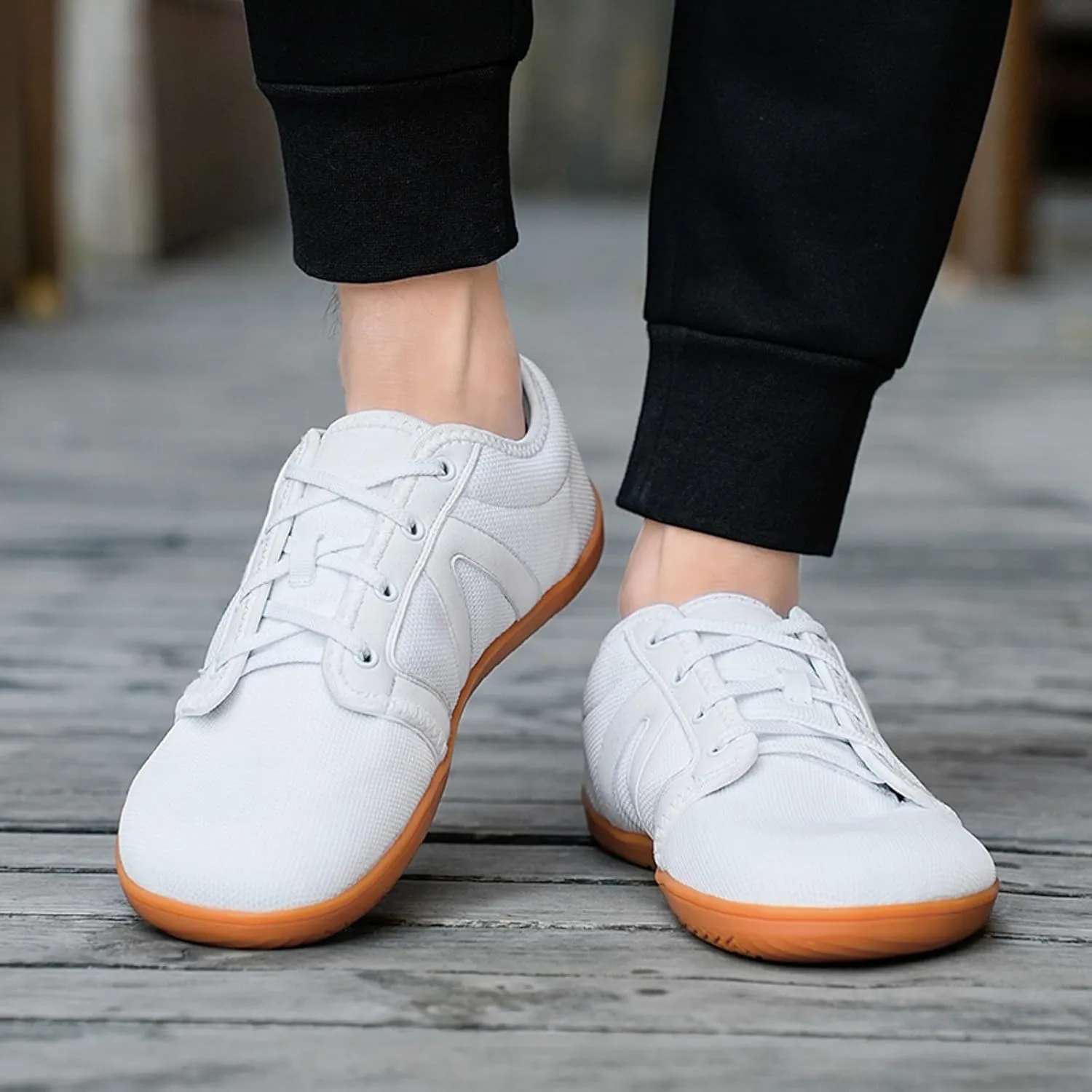 Men's Stylish Lightweight Sneakers Comfortable Breathable Lightweight Tennis Shoe Soft Flat Soled Elderly Shoes
