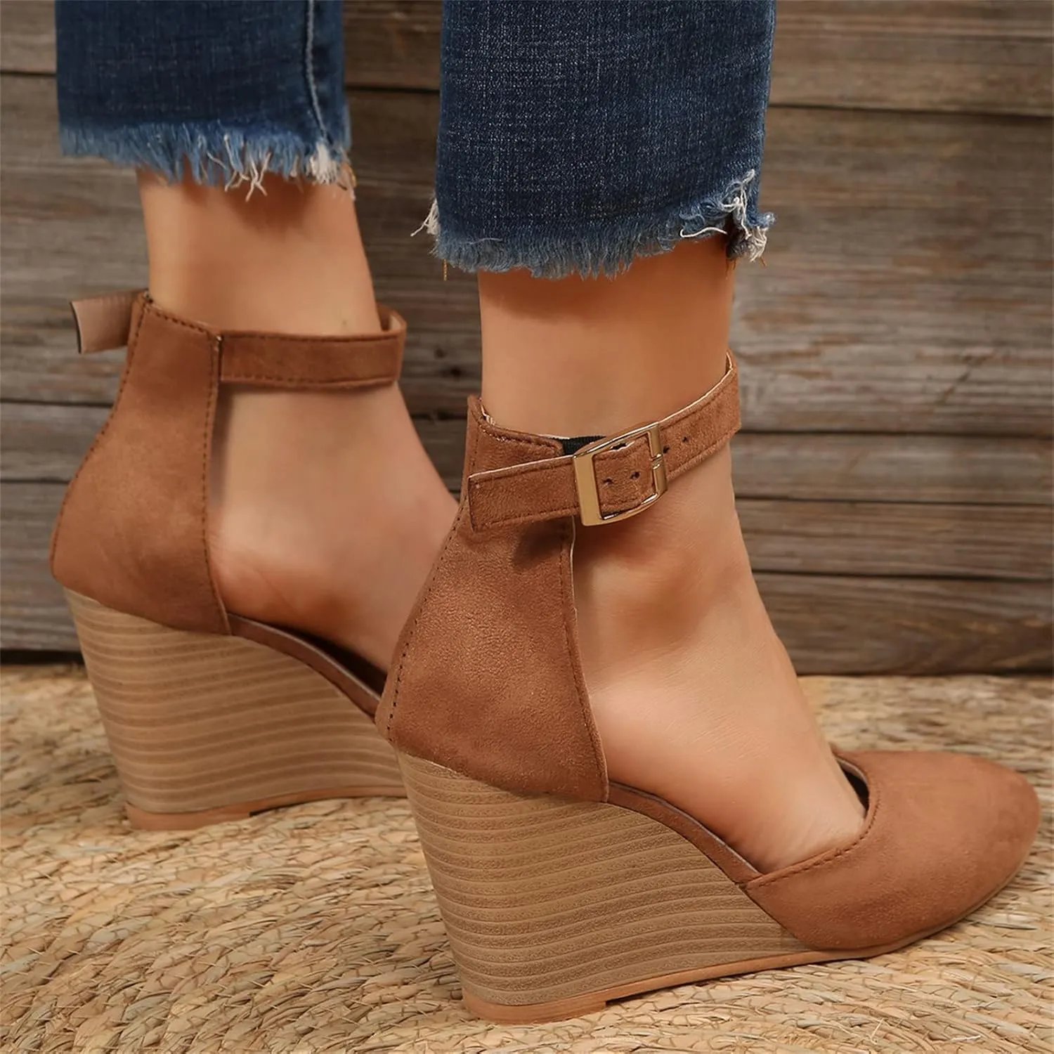 Platform Sandals Women Metallic Accents On Minimalist Straps and Chunky Heel for Versatile Day To Night Styling Orthopedic Sandal Beach Dressy Flip Flops for Wide Toe 2025 Spring