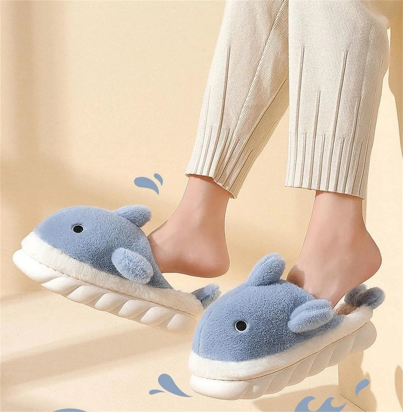 Plush Home Slippers for Men and Women, Cartoon Shark Animal Cotton Slippers, Winter Indoor Warm Soft and Comfortable Thick-soled Shoes