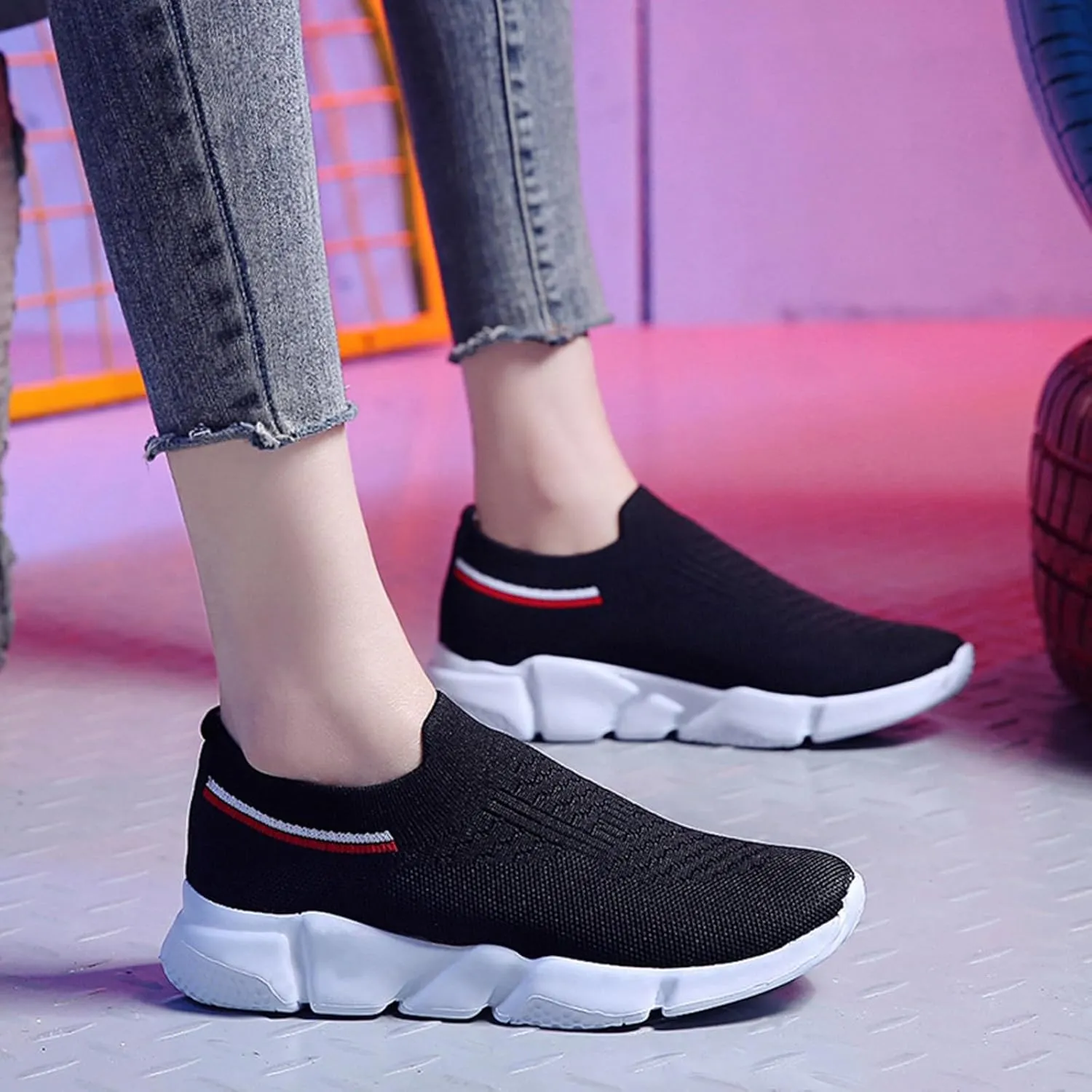 Walking Shoes Women Comfort Soft Memory Foam Sole Breathable Mesh Slip On Sneakers for Couple Casual Running Sneaker