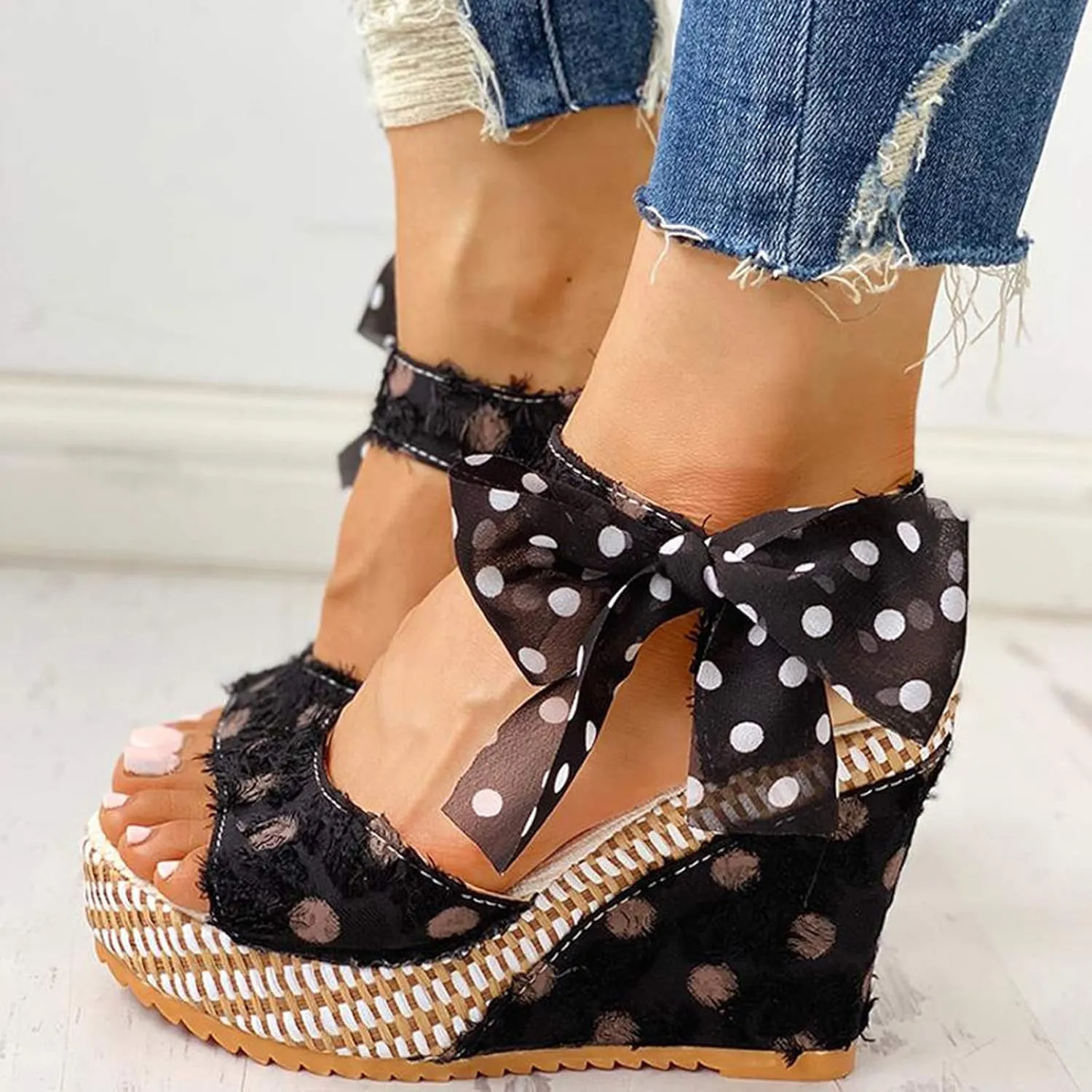Wedge Sandals for Women Embroidered Floral Patterns On Strappy Platform Heels for Festive Summer Wear Orthopedic Sandal Beach Dressy Flip Flops for Wide Toe 2025 Spring