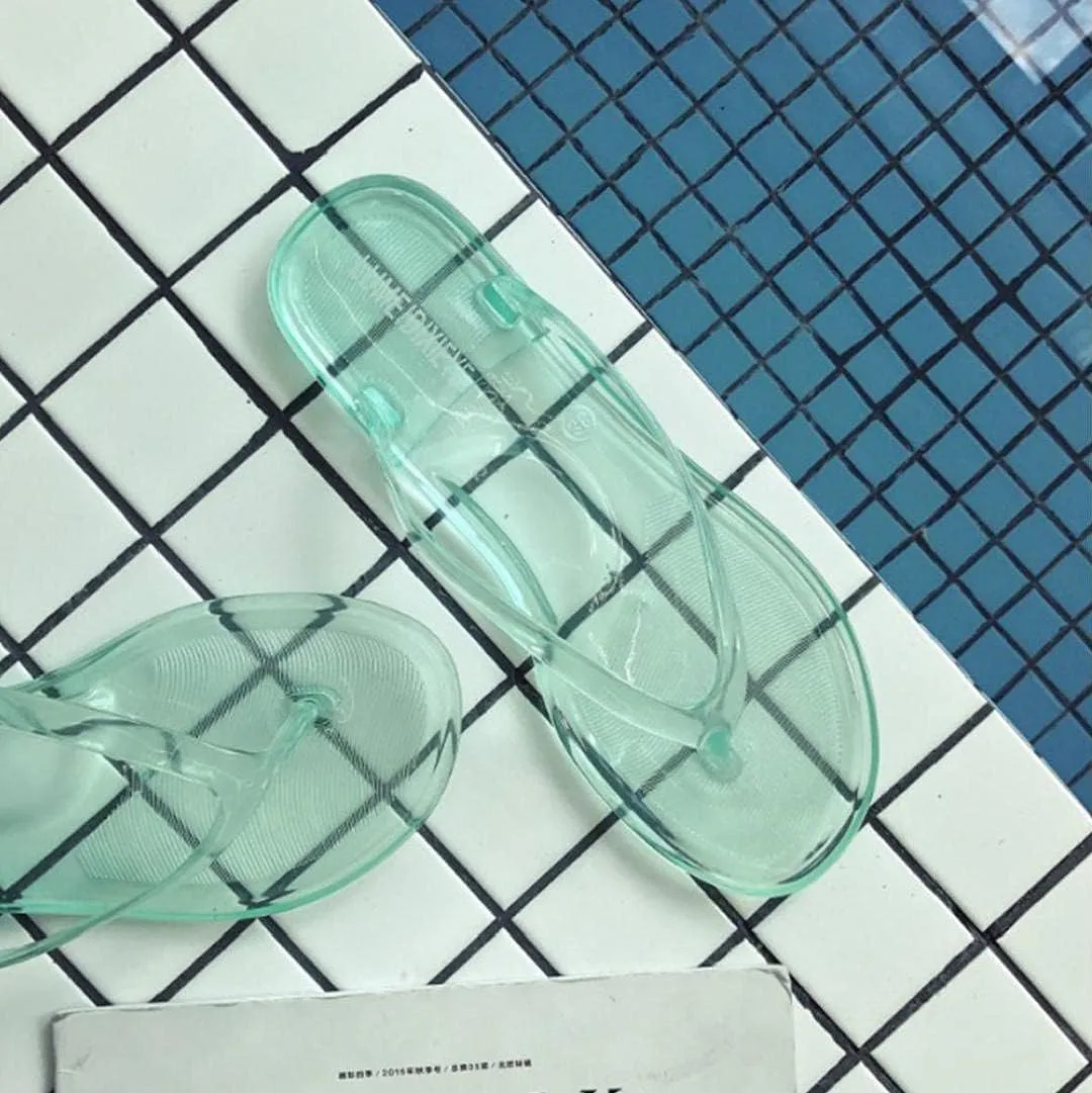 Women Flip Flops Summer Beach Jelly Anti-Slip Flat Slippers Pool Bath Slippers Transparent