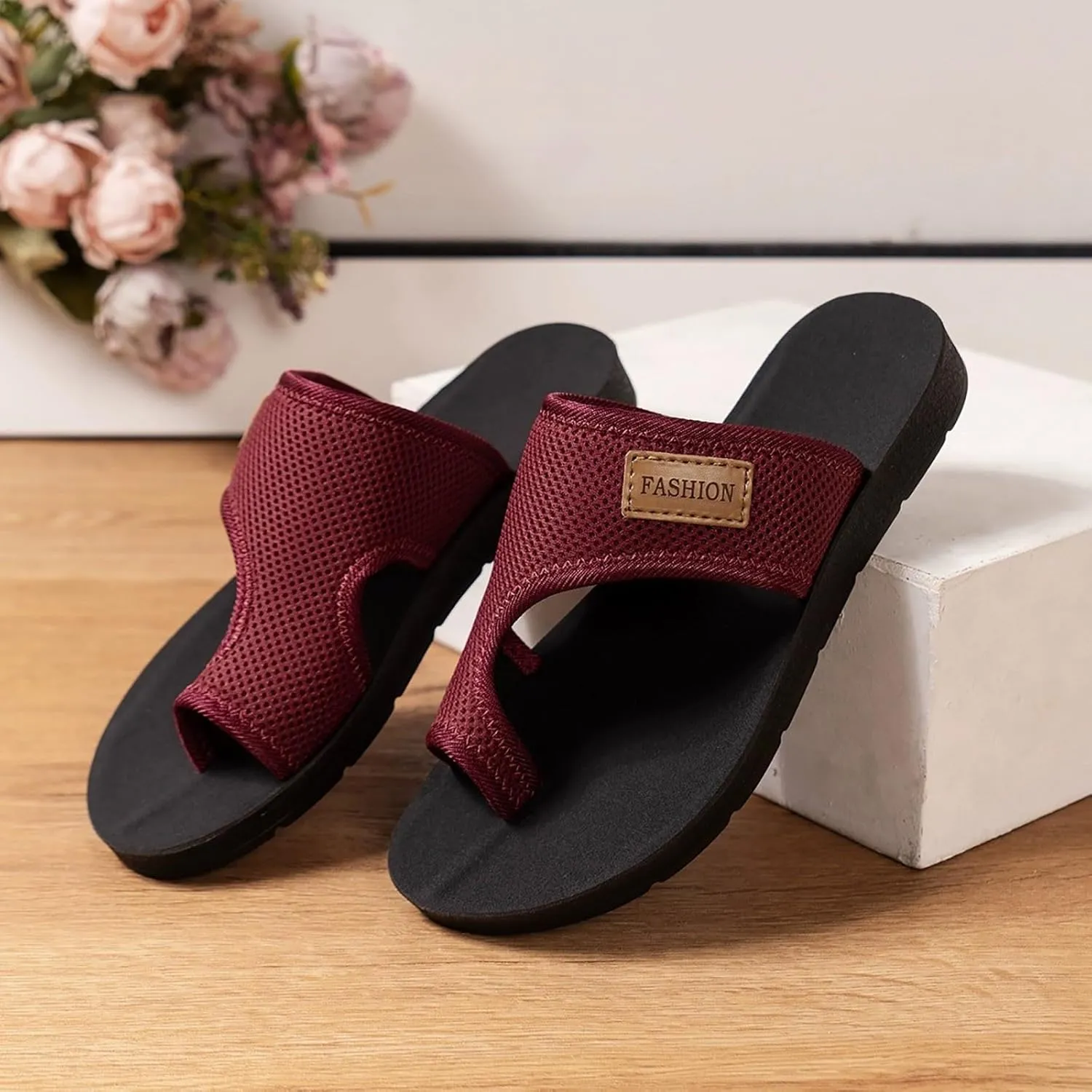 Womens Sandals Dressy Mesh Slides For Woman Foam Sole Fashion Thong Sandals Orthopedic Flip Flops Flats Slippers